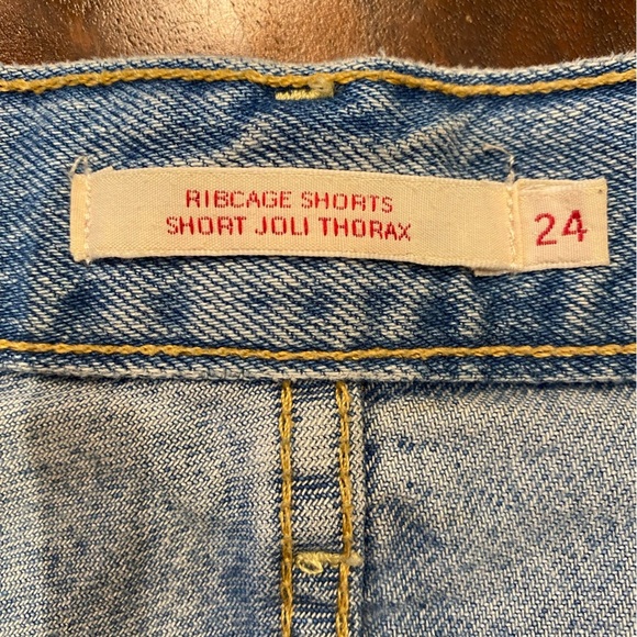 Levi’s Ribcage Jean Shorts Size 24 - Picture 7 of 8